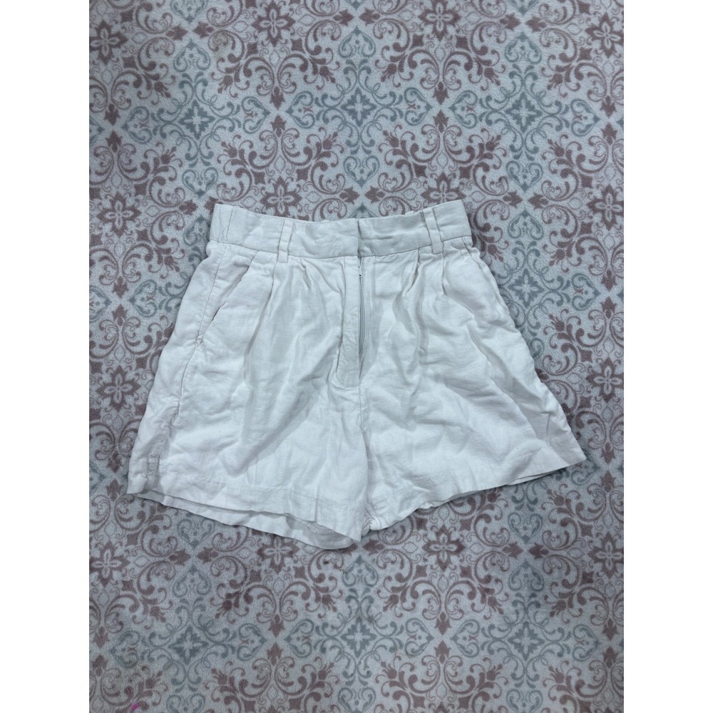 Abercrombie & Fitch Curve Love White Linen Blend Pleated Shorts Size 24 00